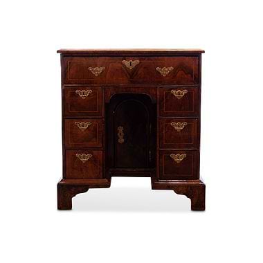 George II Walnut & Line inlayed Kneehole dressing table, Mid 18th Century