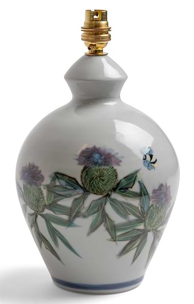 Highland Stoneware Medium Ginger Lamp