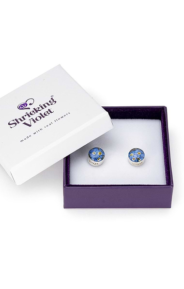 Shrieking Violet Real Flower Round Stud Earrings