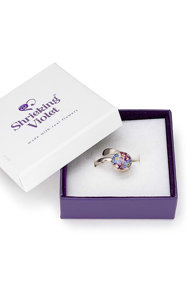 Shrieking Violet Real Flower Adjustable Ring
