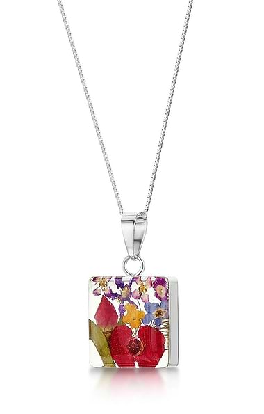 Shrieking Violet Square Pendant