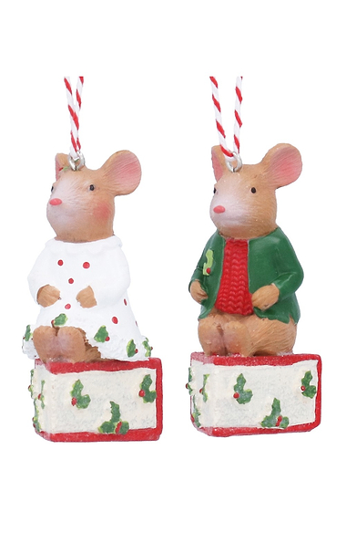 Mouse And Cheese Slice Decoration