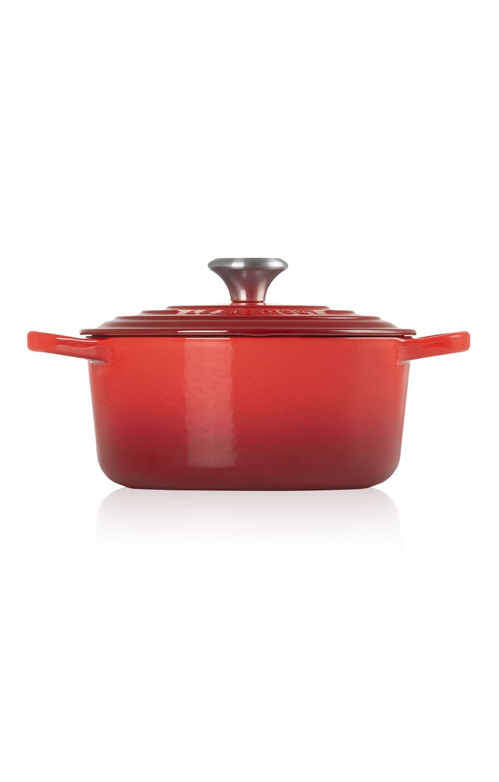 Le Creuset 20cm Round Casserole Dish - Thumbnail 5