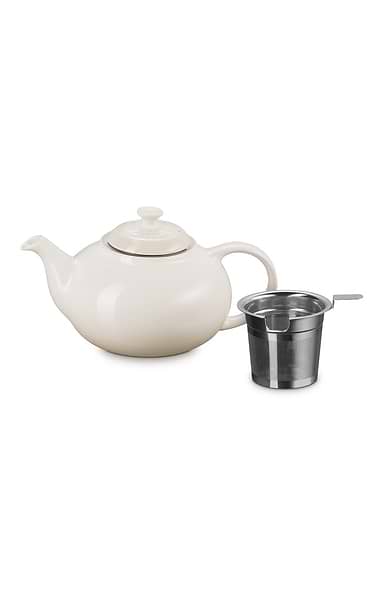 Le Creuset Classic Teapot and Infuser