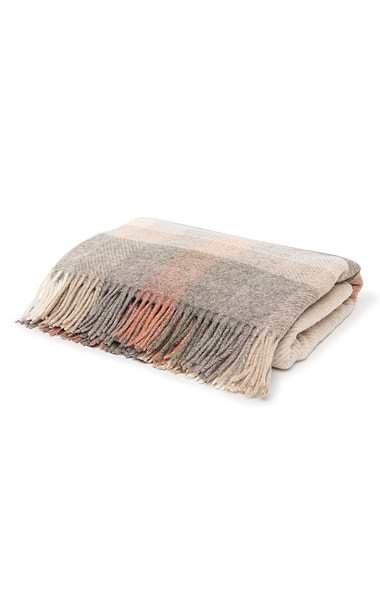 Woodale Throw