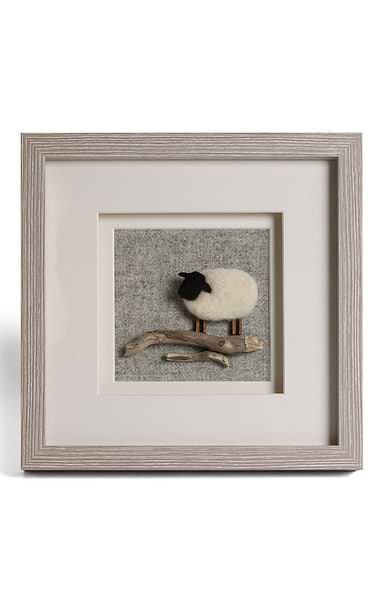 Southbeach Designs Driftwood & Wool Sheep Picture