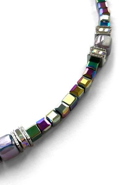 Ladies Crystal and Gemstone Necklace