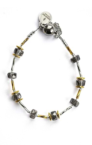 Arran Bay Grey Glass Magnetic Clasp Station Bracelet