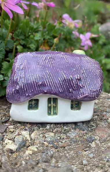 Glenshee Pottery Wee Thatched Bothie
