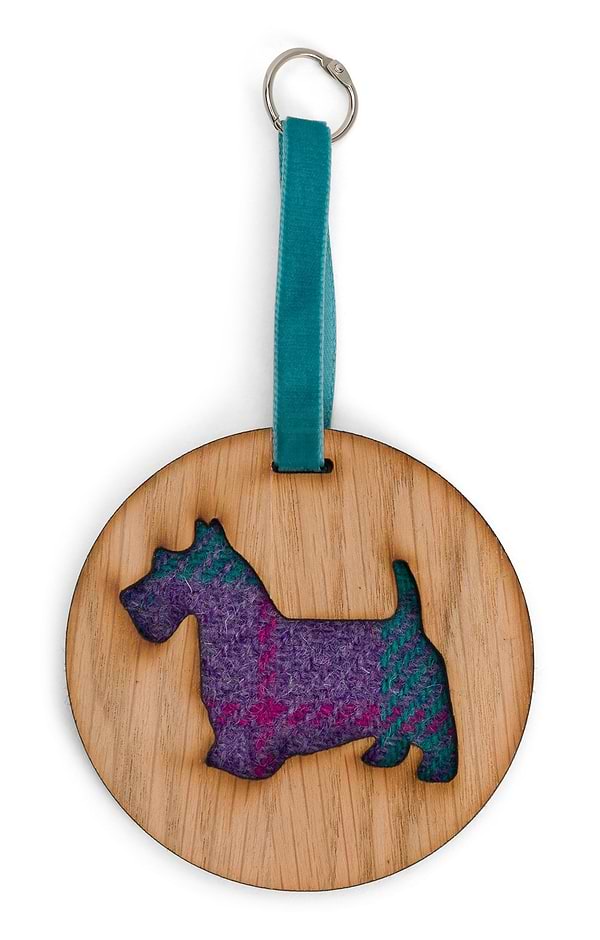Southbeach Designs Round Oak Tweed Animal Inset Hanger