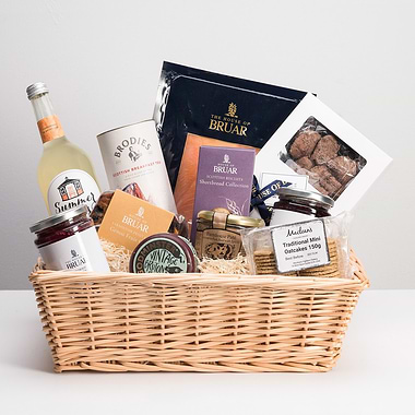 House of Bruar Classic Hamper - Non Alcoholic