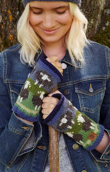 Ladies Pachamama Herdwick Sheep Handwarmers