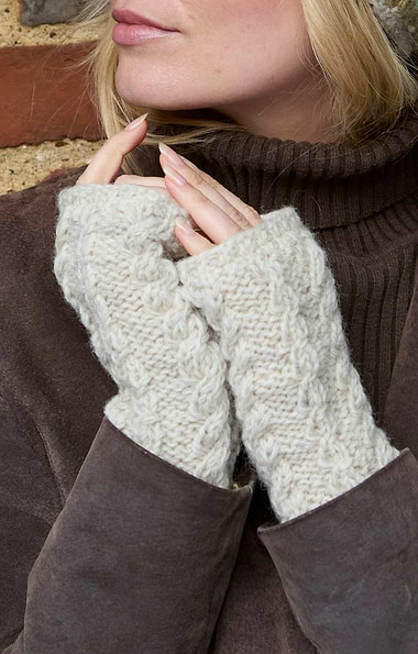 Ladies Handwarmer