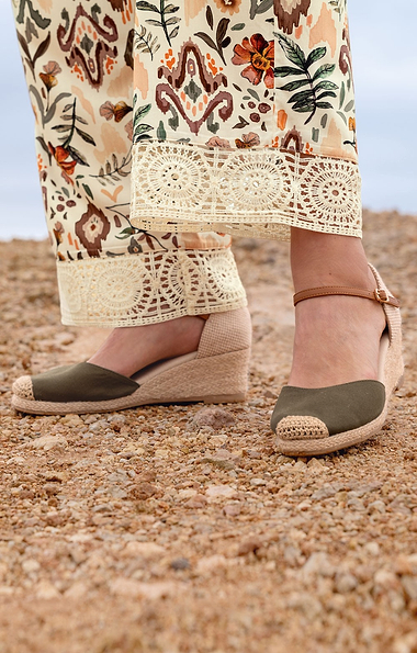 Ladies Canvas Espadrille Sandal