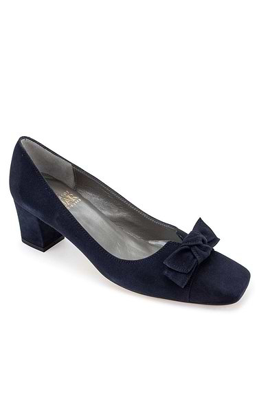 Ladies Mid Heel Suede Bow Shoe