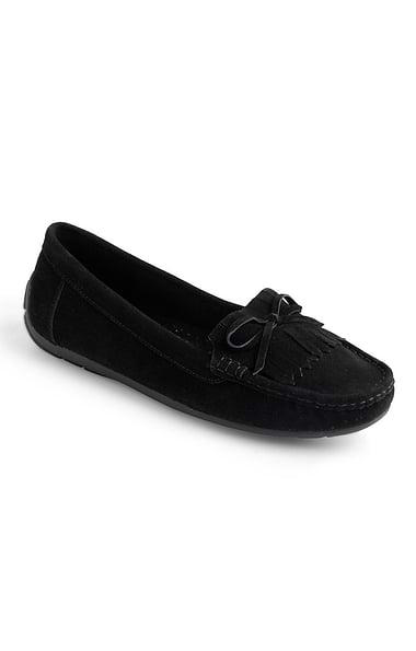 Ladies Suede Fringe Moccasins