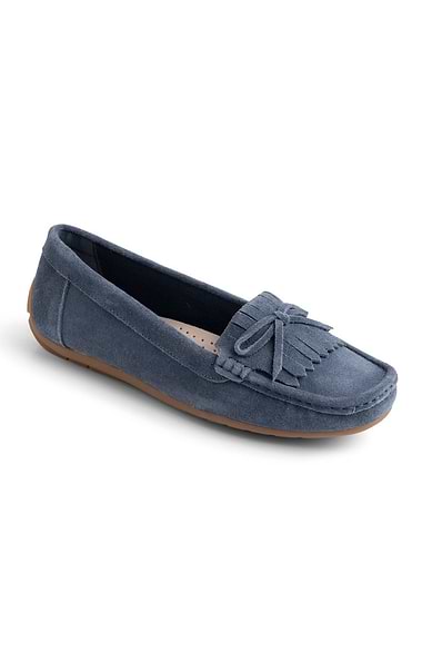 Ladies Suede Fringe Moccasins