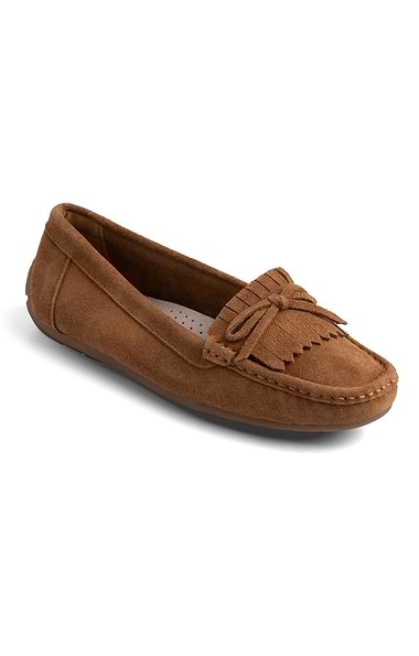 Ladies Suede Fringe Moccasins