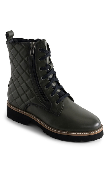 Ladies Quilted Leather Lace Up Boots