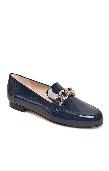 Ladies Leather Loafer with Chain
