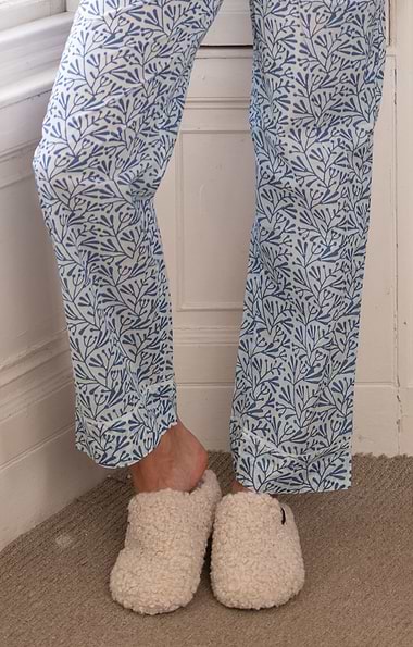 Ladies Curly Slipper