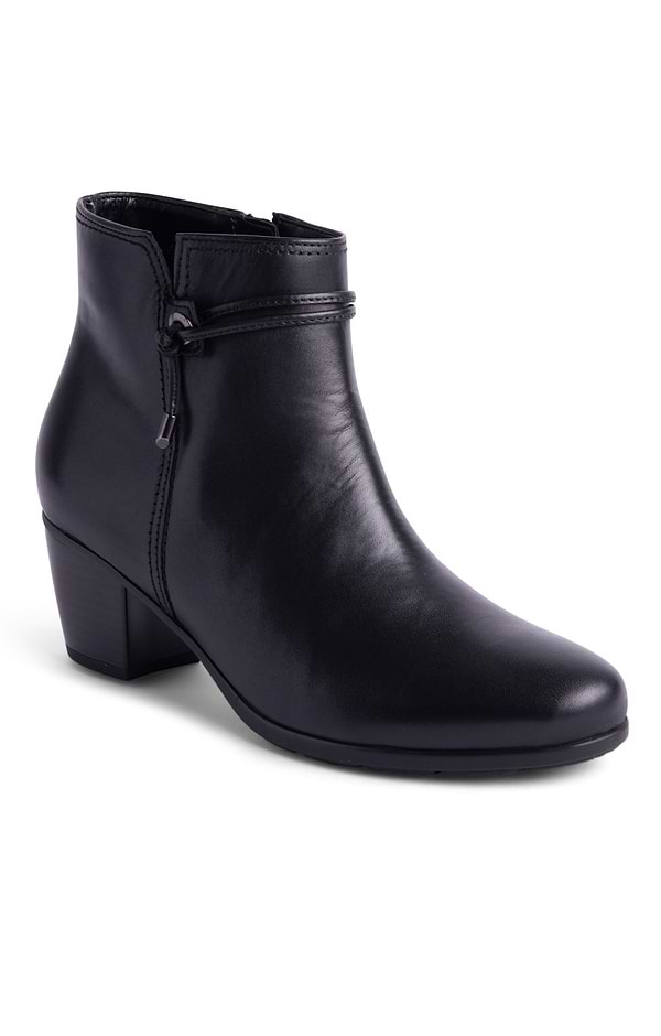 Ladies Lace Front Heeled Leather Ankle Boots