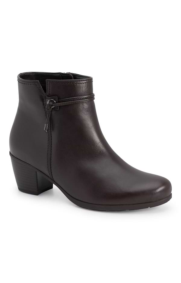Ladies Lace Front Heeled Leather Ankle Boots