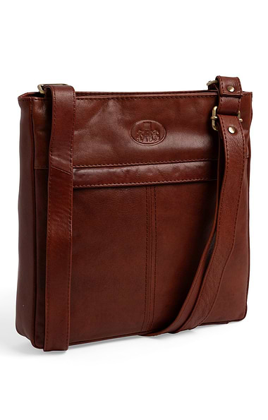 Ladies Front Zip Cross Body Bag
