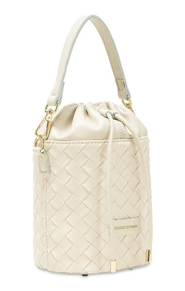Ladies Woven Drawstring Bucket Bag