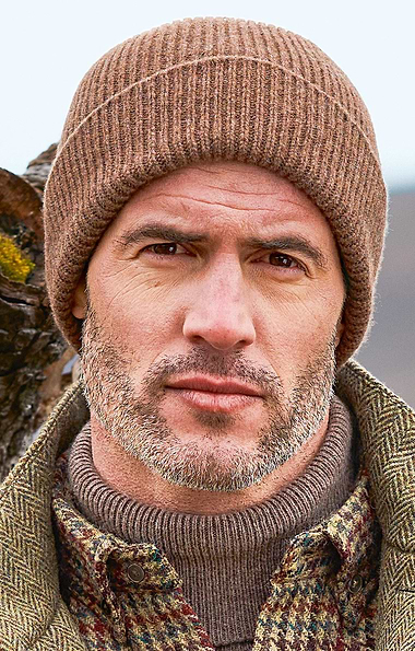Robert Mackie Lambswool Ribbed Beanie Hat