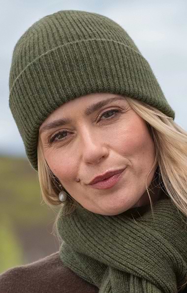 Robert Mackie Lambswool Ribbed Beanie Hat