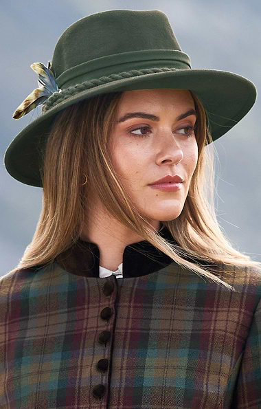 Ladies Austrian Feather Hat