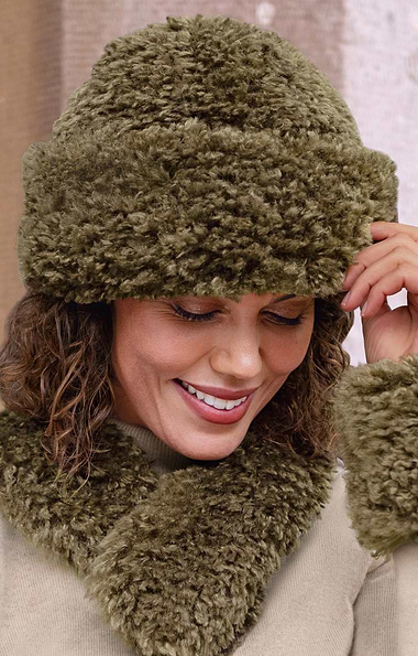 Ladies Helen Moore Faux Sheepskin Sherpa Hat