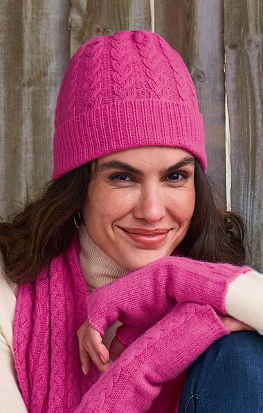 Ladies 3-Ply Cashmere Cable Hat