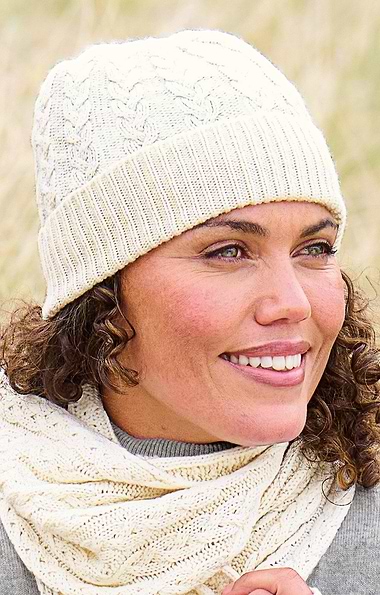 Ladies 3-Ply Cashmere Cable Hat
