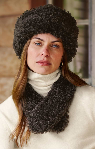 Ladies Vintage Faux Fur Collar