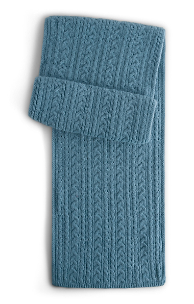 Ladies Cable Knit Scarf