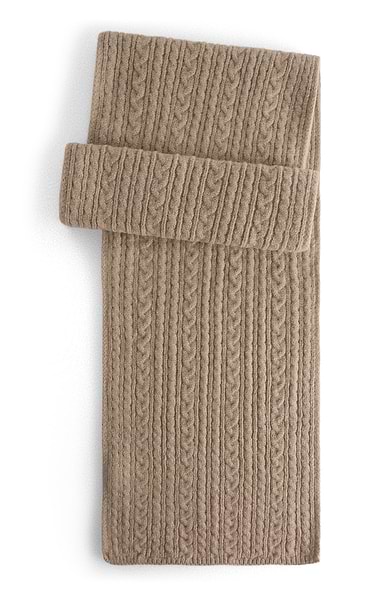 Ladies Cable Knit Scarf