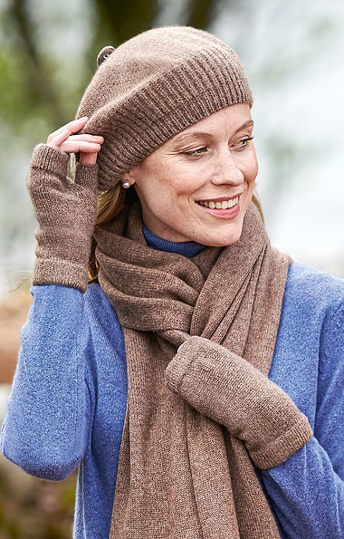 Ladies Gauzy Cashmere Fingerless Mitts