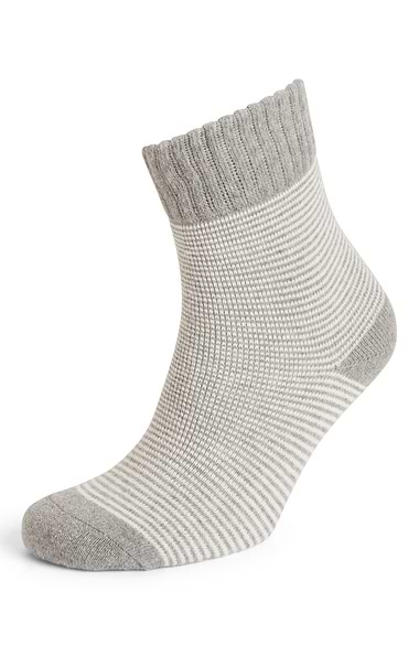 Ladies Sleek Stripe Rib Socks