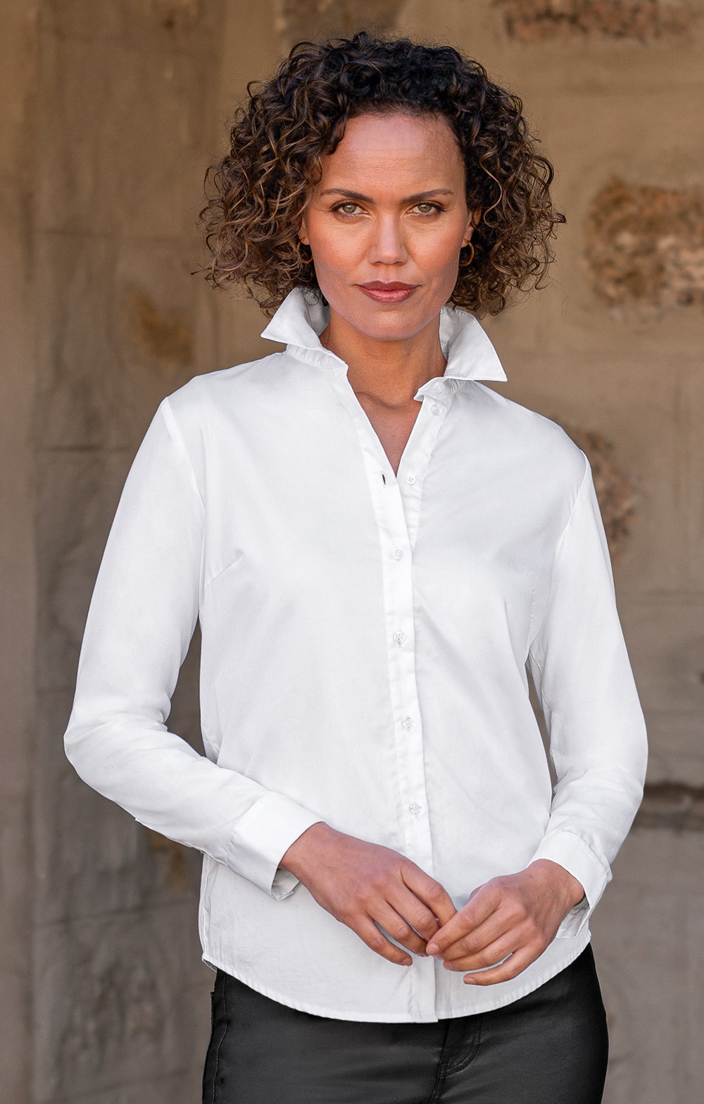 House of Bruar Ladies Classic Cotton Shirt - White House of Bruar Ladies Classic Cotton Shirt - White