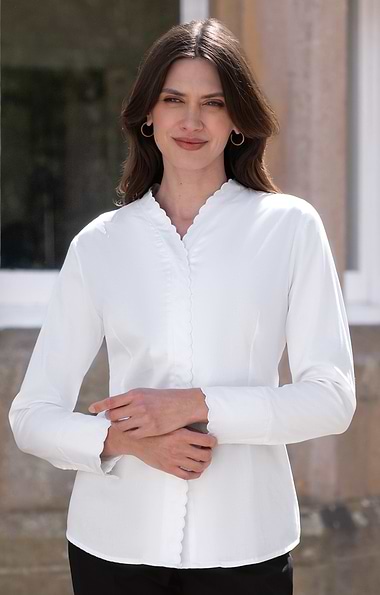 Ladies Stretch Cotton Scalloped Edge Blouse