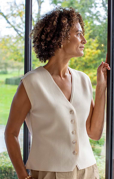 Ladies Peta Waistcoat