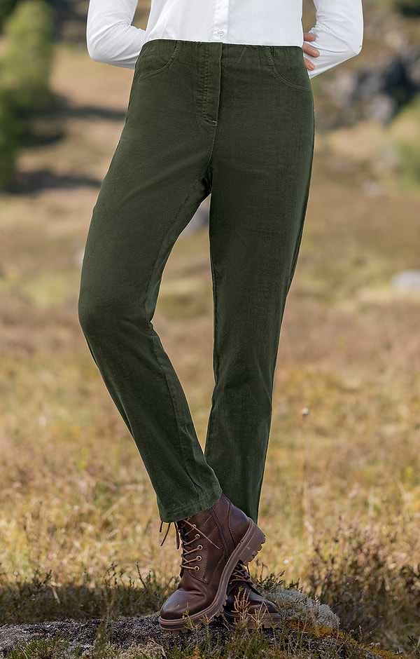 Ladies Stretch Needlecord Pull Ons