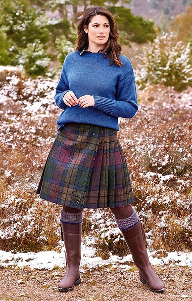 Ladies Short Tweed Kilt