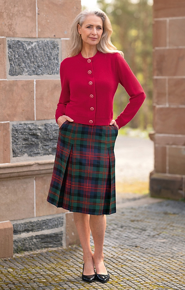 Ladies Plaid Inverted Pleat Skirt