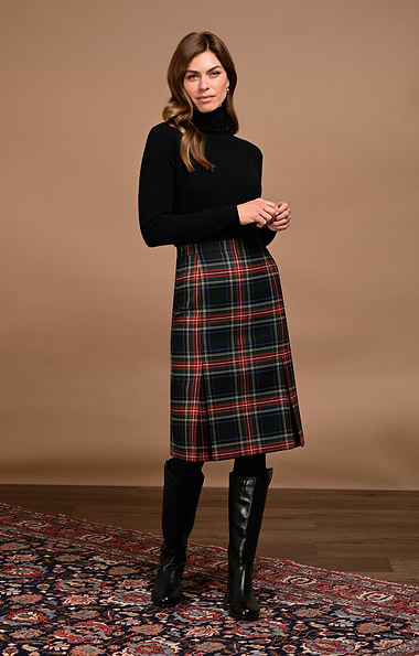 Ladies Plaid Inverted Pleat Skirt