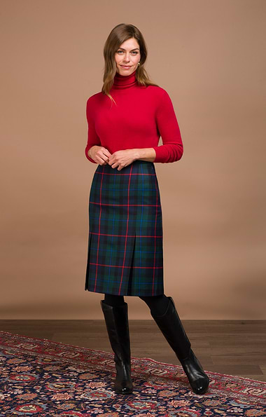 Ladies Plaid Inverted Pleat Skirt