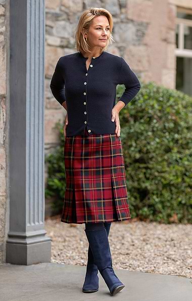 Ladies Plaid Inverted Pleat Skirt