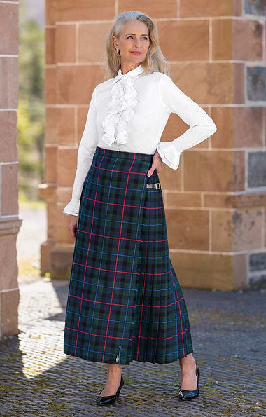 Ladies Full Length Tartan Kilt